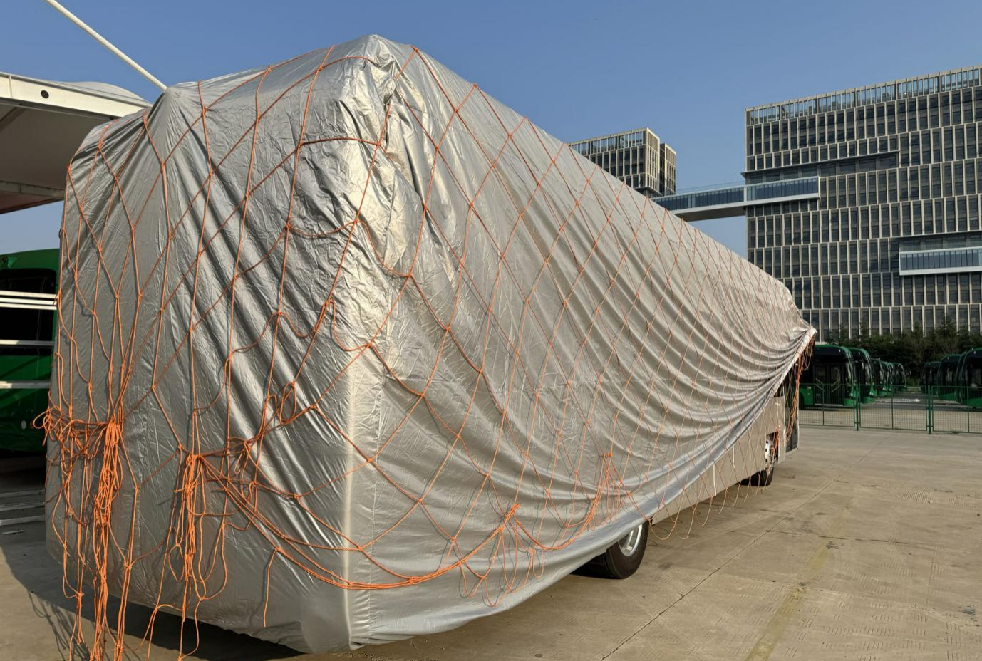 巴库160台大巴车运输项目