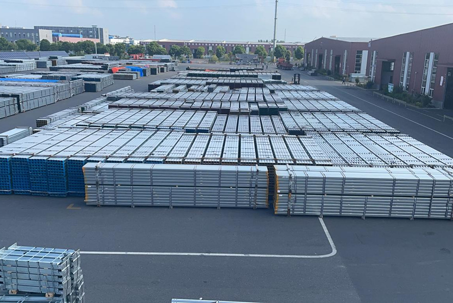 哈萨克斯坦50兆瓦的光伏电站项目